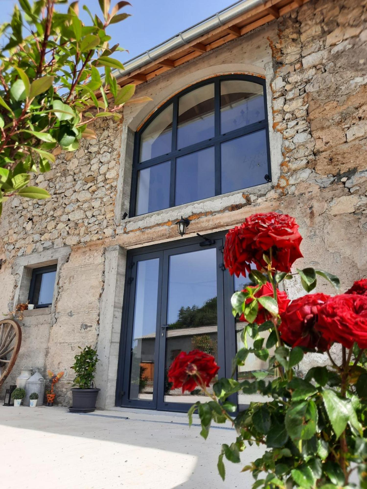 Saint-Auban-d'OzeLe Petit Begou住宿加早餐旅馆 外观 照片